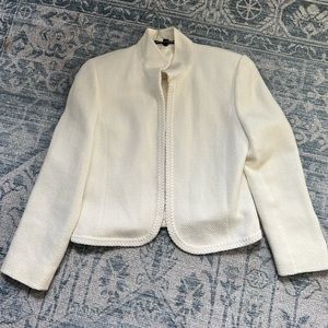 Ellen Tracy Cream Textured Jacket